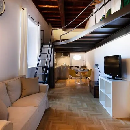 Rufina Open Space Apartament *