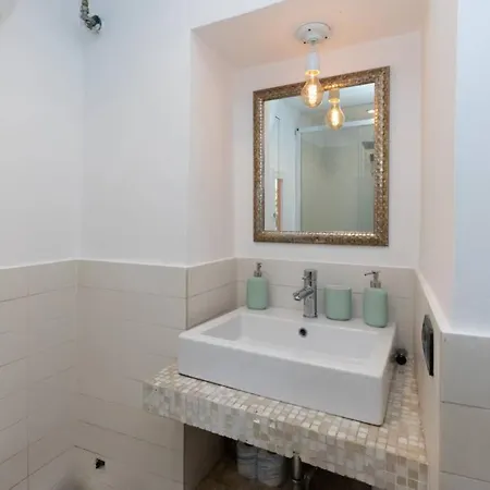 Rufina Open Space Apartament *